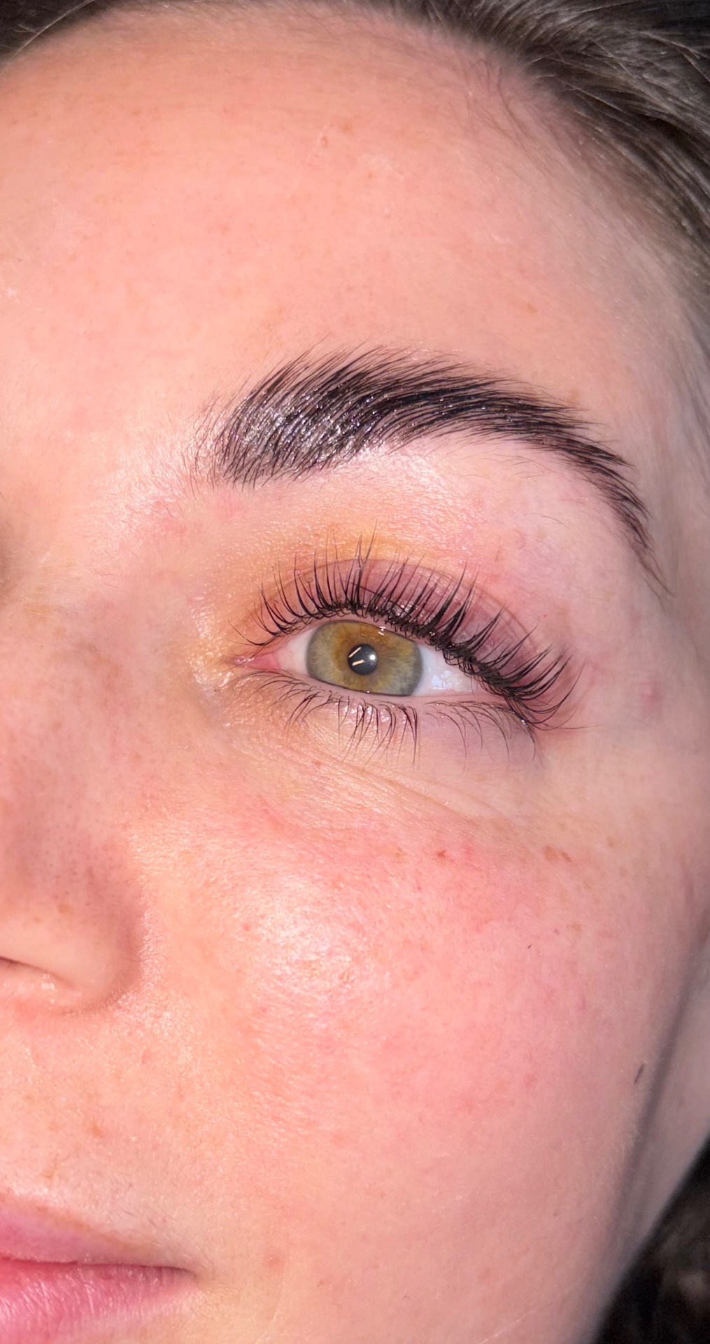 Natural lash lift result close-up by Kimberley